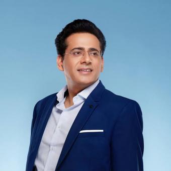 https://old.indiantelevision.com/sites/default/files/styles/340x340/public/images/tv-images/2020/10/20/rajiv_bakshi.jpg?itok=C2m28qG1